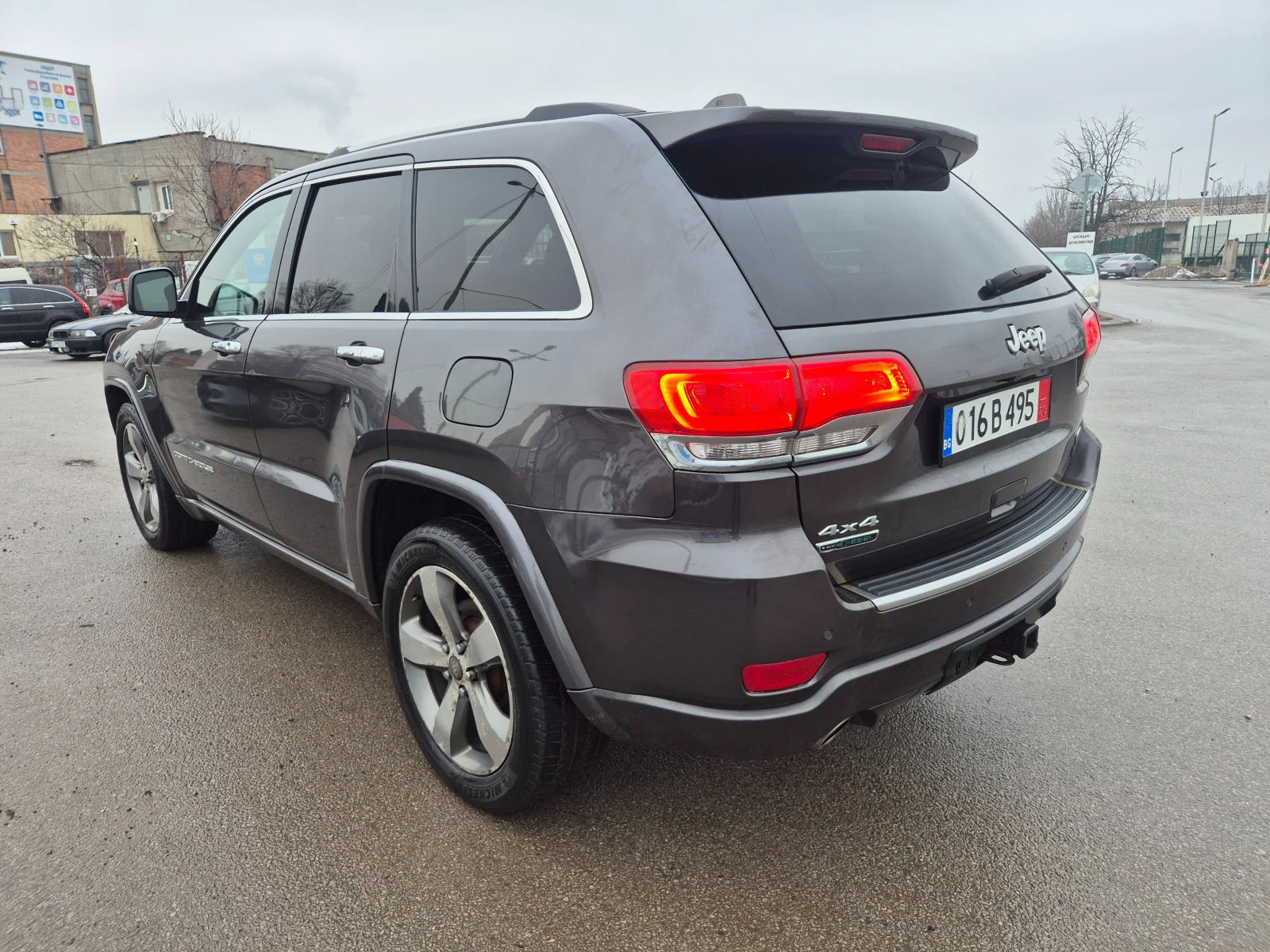 Jeep Grand cherokee OVERLAND - изображение 7