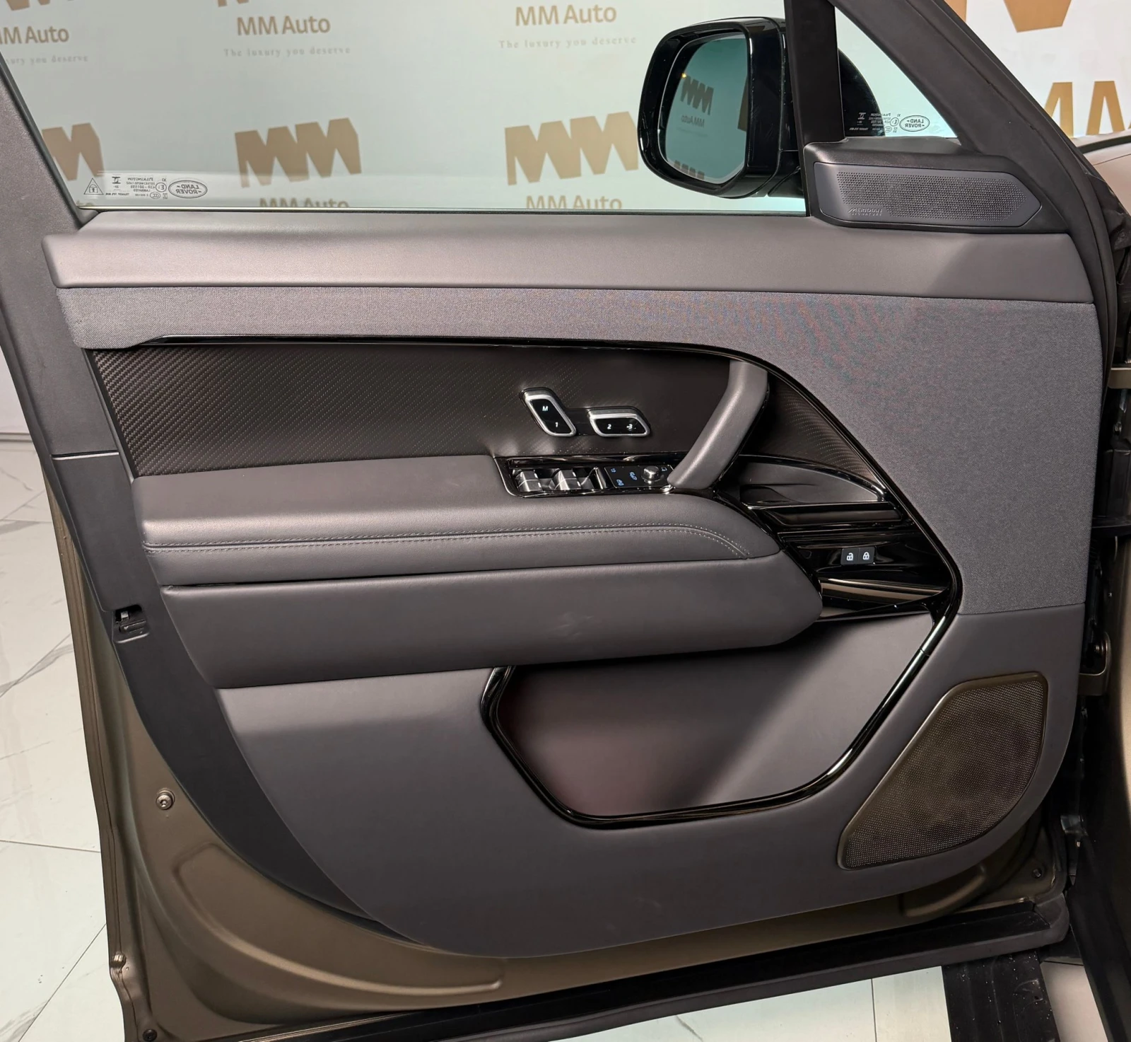 Land Rover Range Rover Sport P635 SV Carbon* HuD* Massage* Ventilation - изображение 6