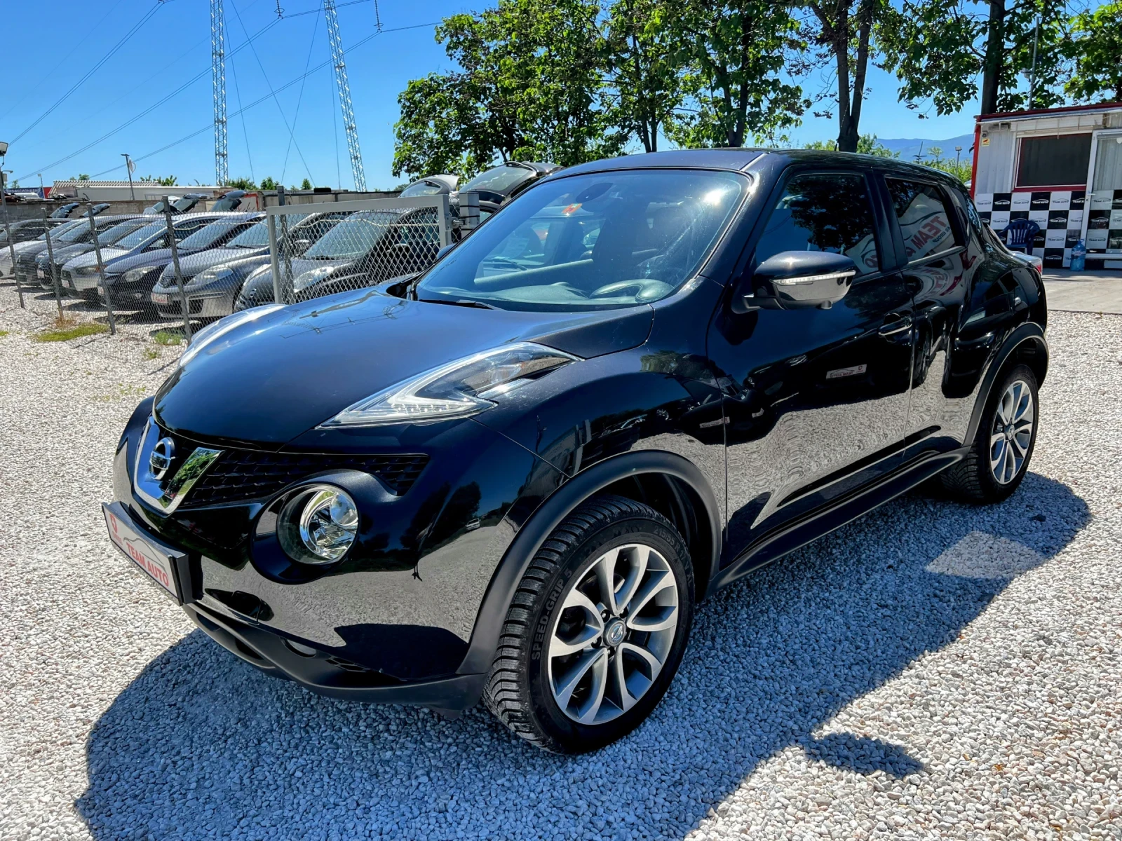 Nissan Juke 1.6i 133000km AUTOMATIK EURO6, снимка 3 - Автомобили и джипове - 54719176