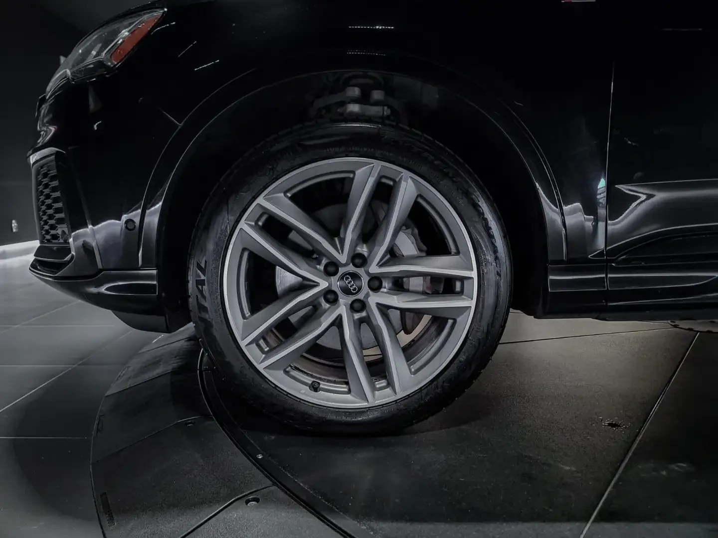 Audi Q7 55TFSI* MATRIX* S* LINE* ОБДУХВАНЕ* 7* МЕСТА* 360К, снимка 7 - Автомобили и джипове - 55058452