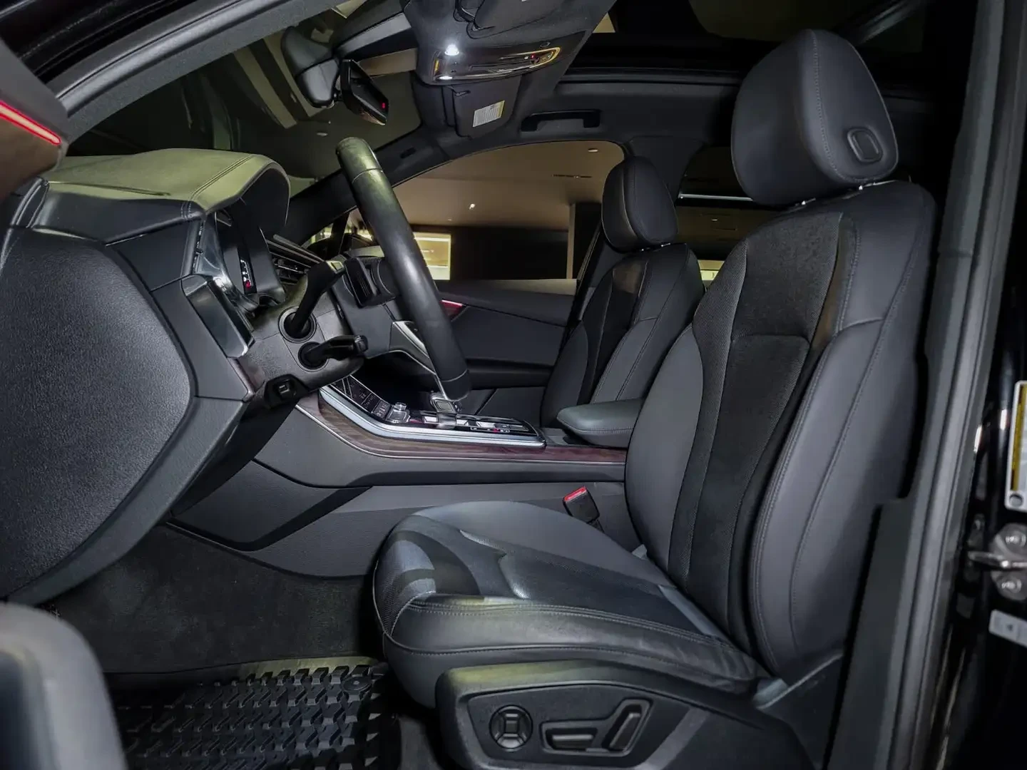 Audi Q7 55TFSI* MATRIX* S* LINE* ОБДУХВАНЕ* 7* МЕСТА* 360К, снимка 12 - Автомобили и джипове - 55058452