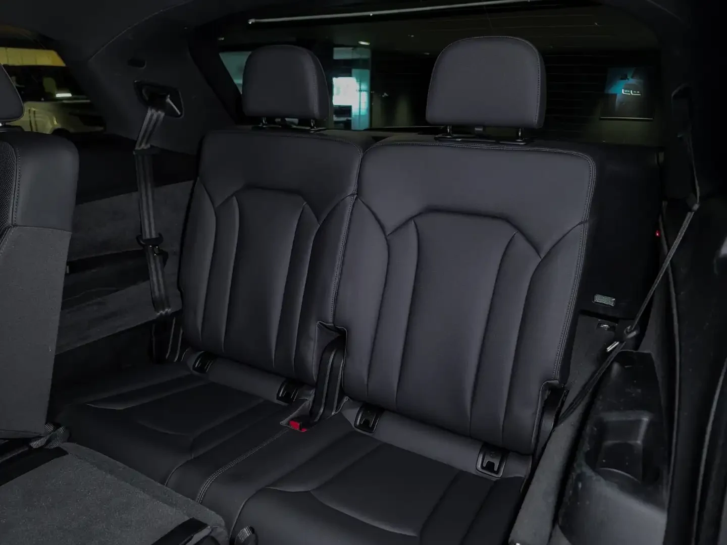 Audi Q7 55TFSI* MATRIX* S* LINE* ОБДУХВАНЕ* 7* МЕСТА* 360К, снимка 14 - Автомобили и джипове - 55058452