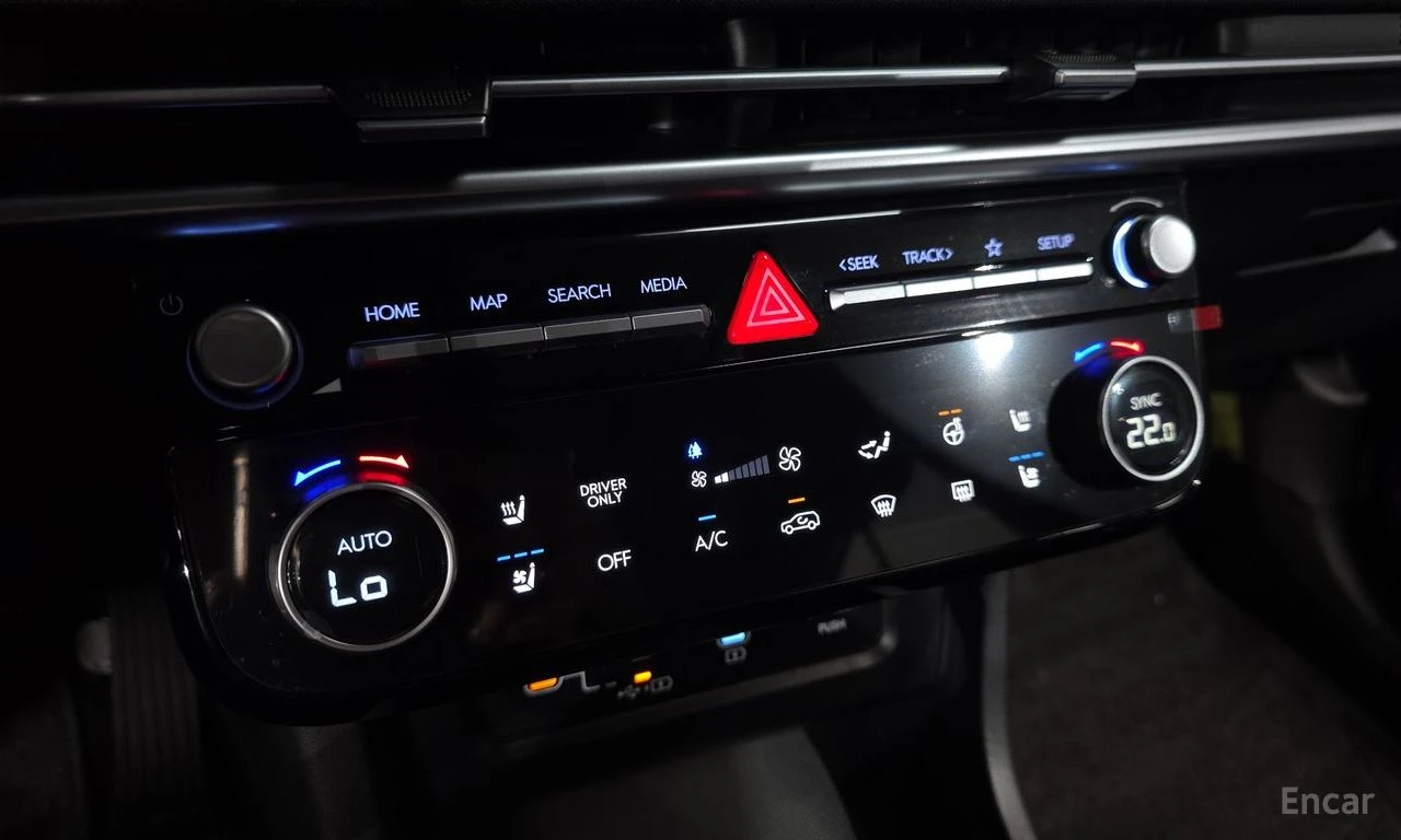 Hyundai Tucson 1.6 Hybrid 4x4* DISTRONIC* ПОДГРЕВ* ОБДУХВАНЕ* , снимка 13 - Автомобили и джипове - 55309277