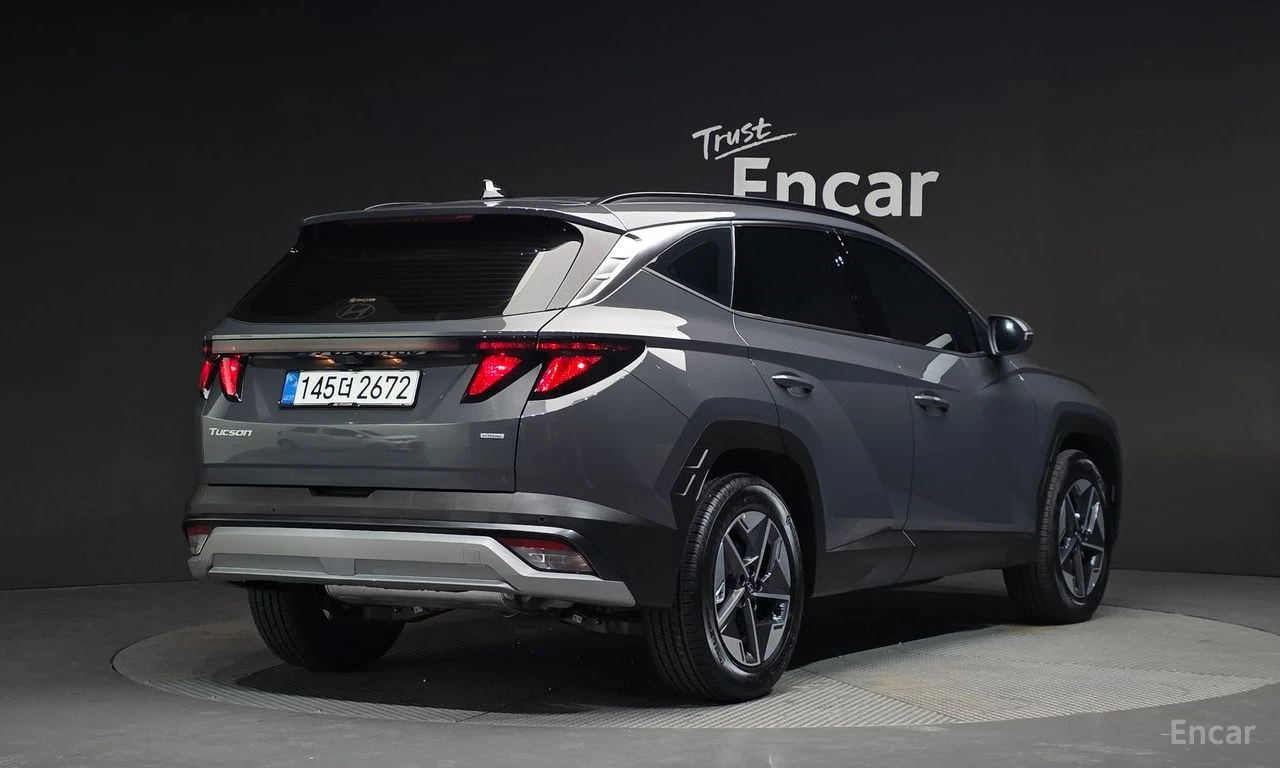 Hyundai Tucson 1.6 Hybrid 4x4* DISTRONIC* ПОДГРЕВ* ОБДУХВАНЕ* , снимка 3 - Автомобили и джипове - 55309277