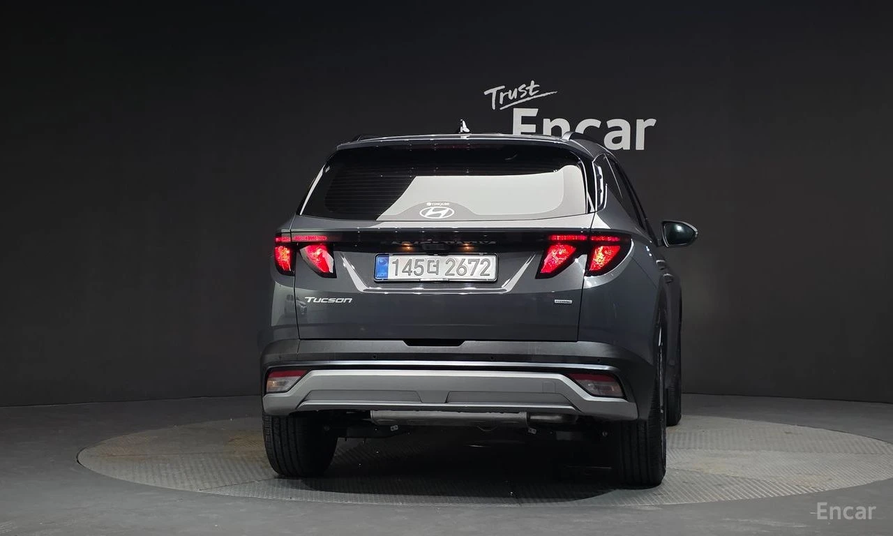 Hyundai Tucson 1.6 Hybrid 4x4* DISTRONIC* ПОДГРЕВ* ОБДУХВАНЕ* , снимка 4 - Автомобили и джипове - 55309277