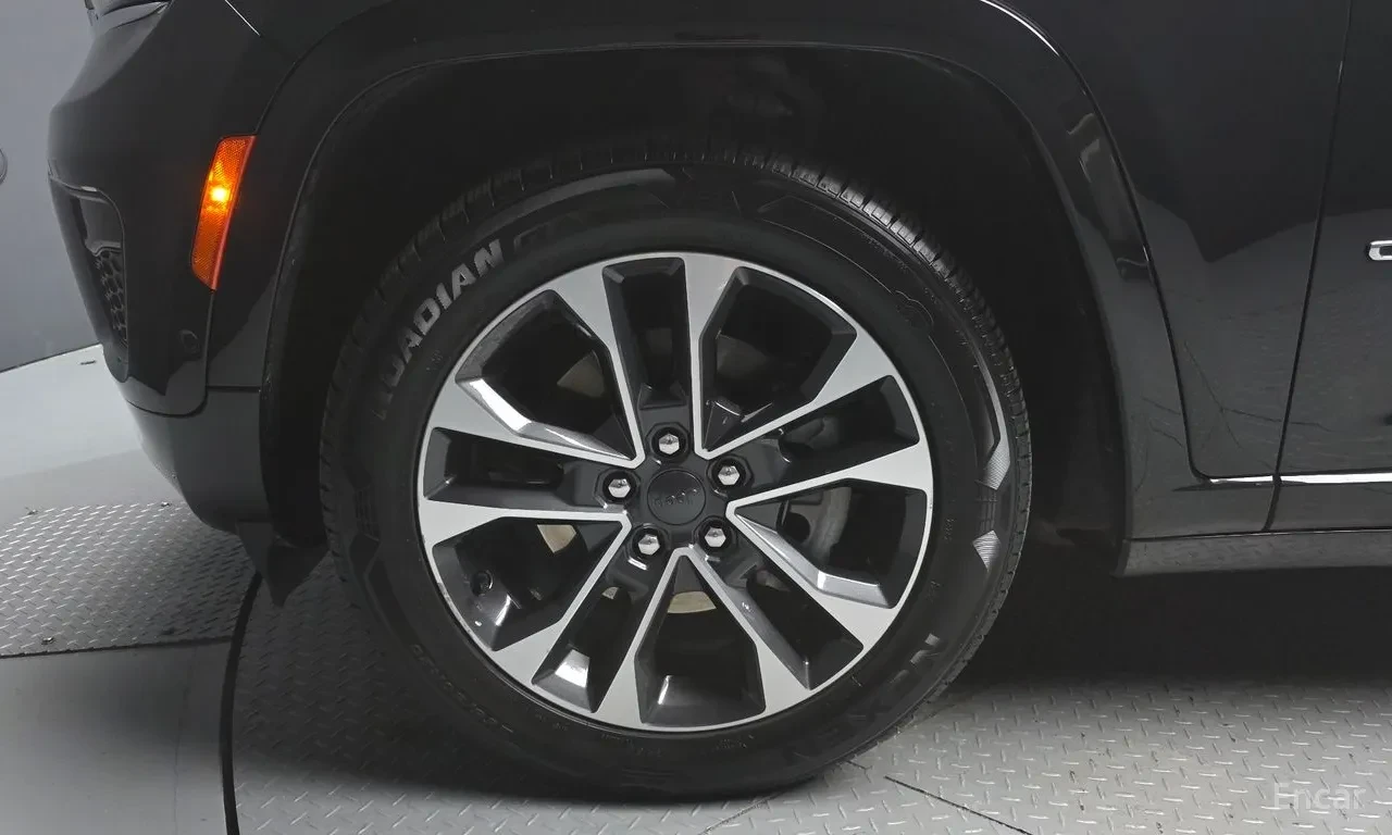 Jeep Grand cherokee * AWD* Virtual* Подгрев* Пано* 360* Дистроник* , снимка 5 - Автомобили и джипове - 55692749