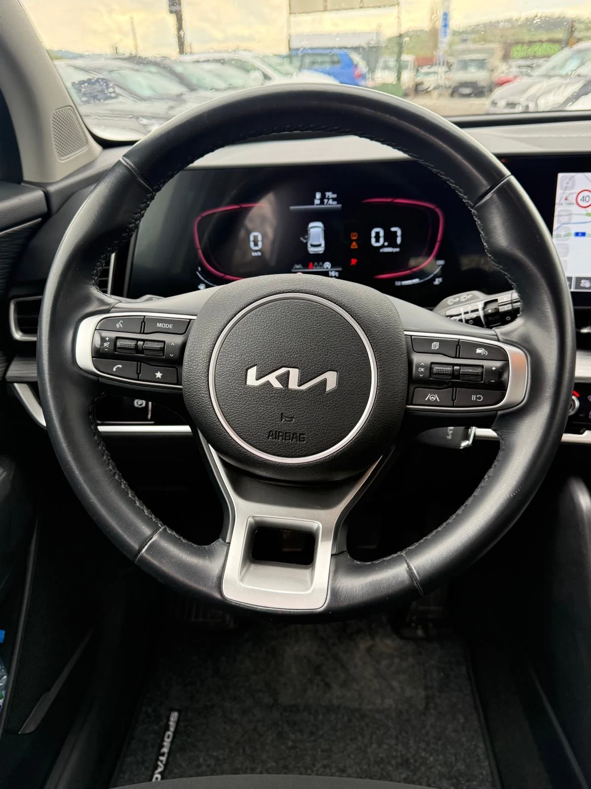Kia Sportage 1.6 Газ/ Бензин, снимка 13 - Автомобили и джипове - 55743031