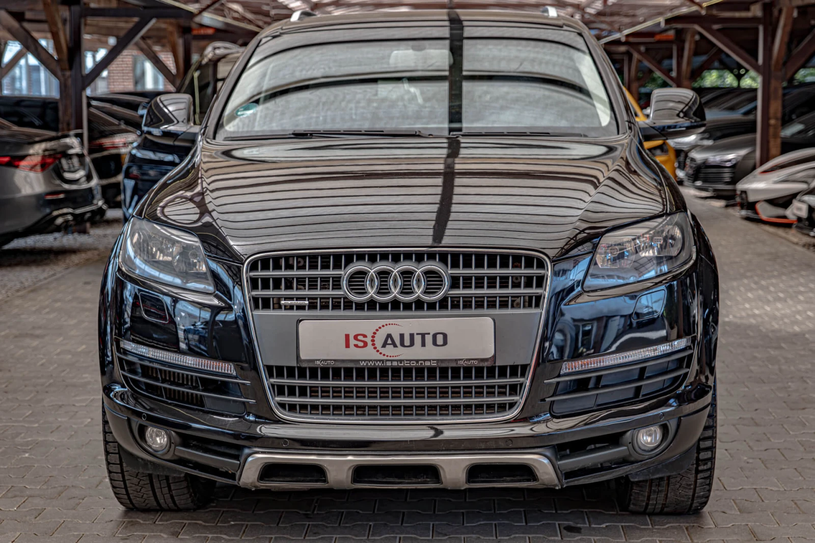 Audi Q7 3.0TDI/QUATTRO/PDC/F1/Leader, снимка 2 - Автомобили и джипове - 56025432