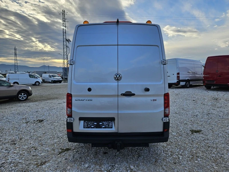 VW Crafter, снимка 4 - Бусове и автобуси - 43550791