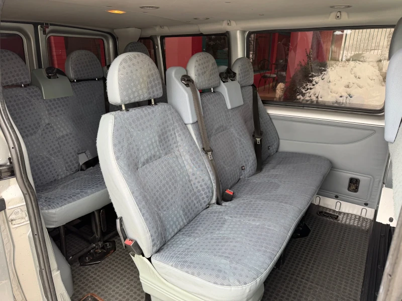 Ford Transit 2.2TDCi* TREND* 125к.с* Климатик* 8+ 1 места, снимка 6 - Бусове и автобуси - 53341039