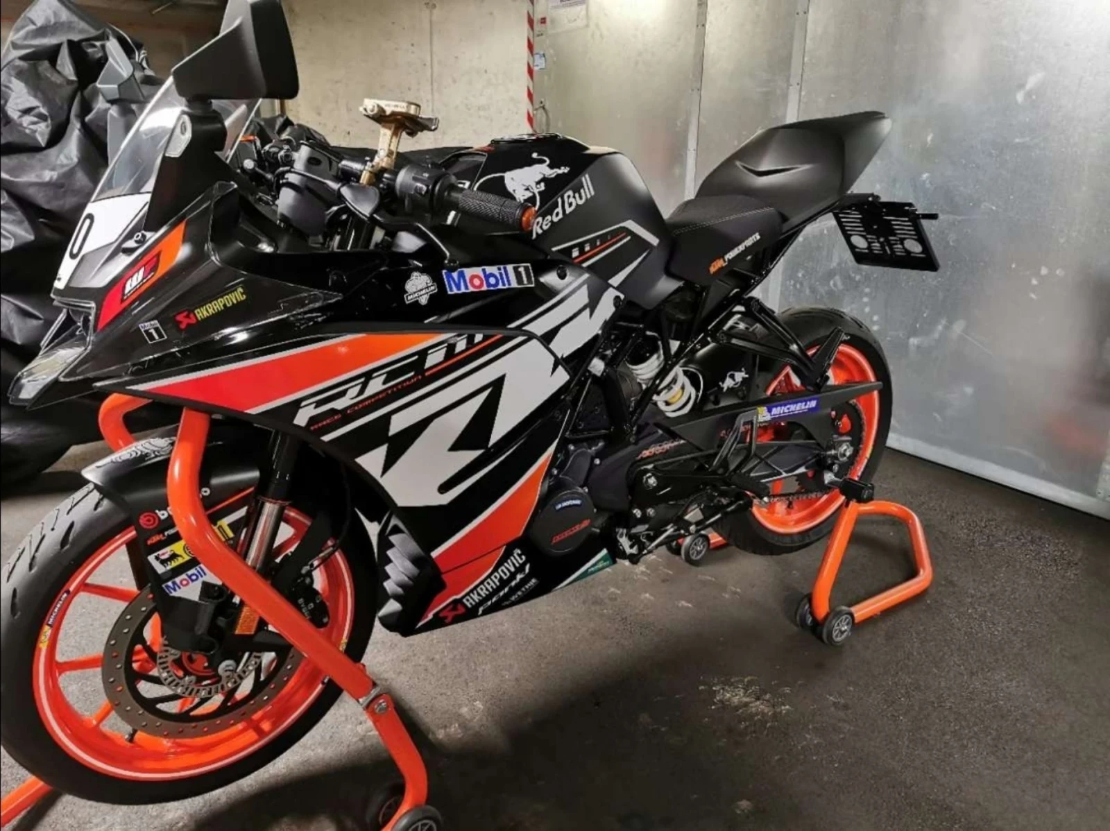 Ktm Duke Топ състояние! Първи собственик!, снимка 15 - Мотоциклети и мототехника - 54701252