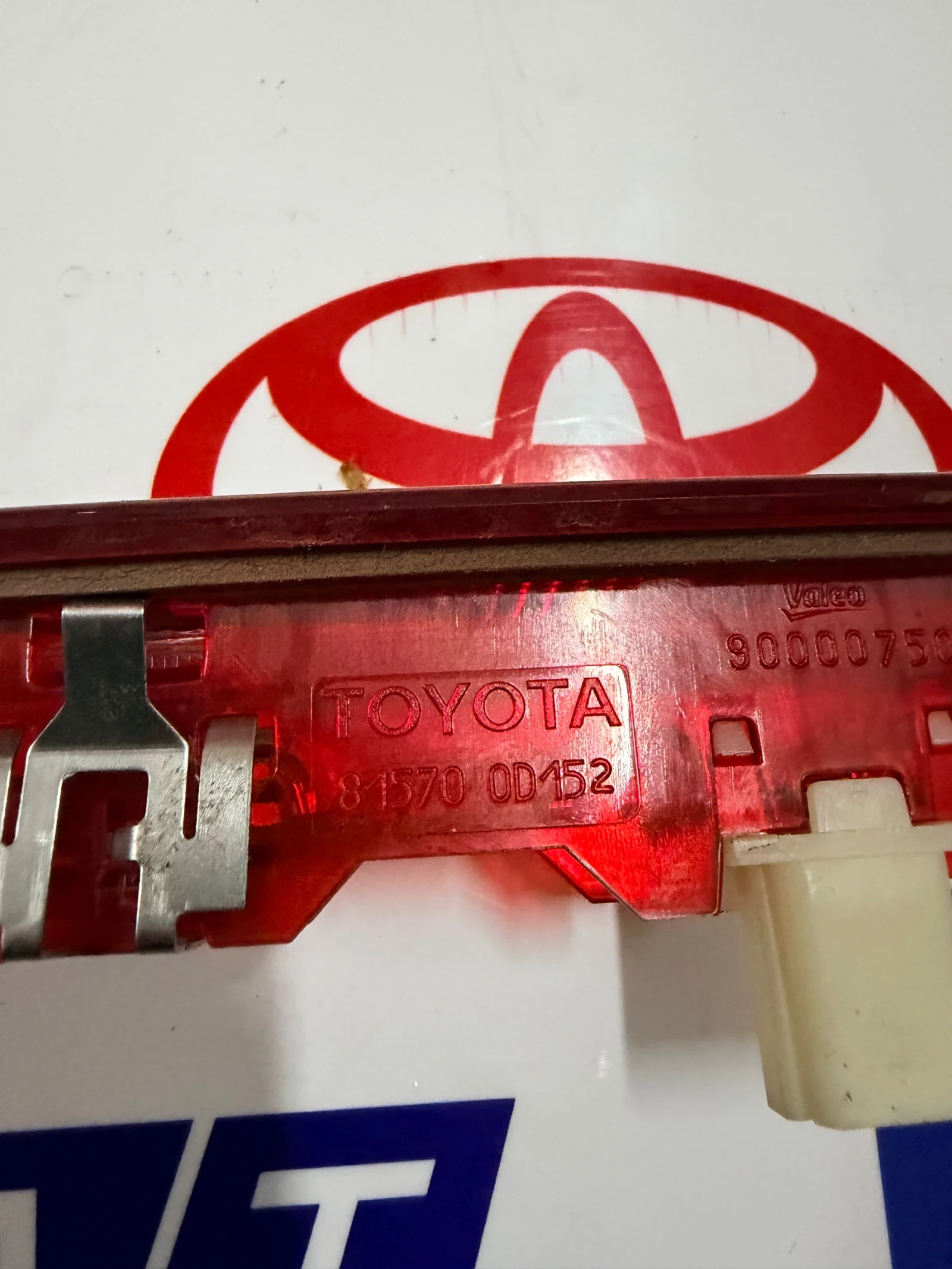 815700D152   TOYOTA YARIS 2018  81570-0D152 Valeo 90000750 | Mobile.bg   3