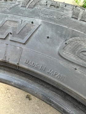 Гуми Всесезонни 235/65R17, снимка 4