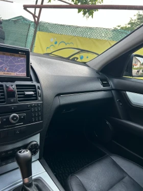 Mercedes-Benz C 220, снимка 6