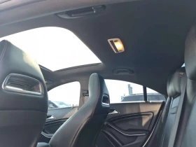 Mercedes-Benz CLA 250 CARFAX/ПОДГРЕВ/ПАМЕТ/ПАНОРАМА/АМБИЕНТ, снимка 12