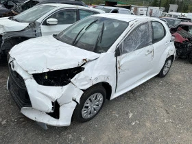 Toyota Yaris 1.5xybrid 2021, снимка 3