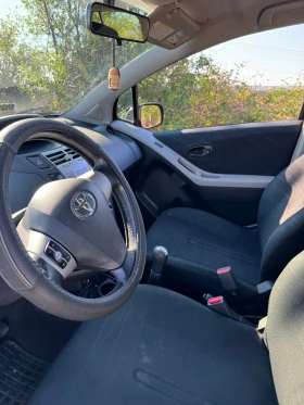 Обява за продажба на Toyota Auris 1.3 ~6 200 лв. - изображение 5