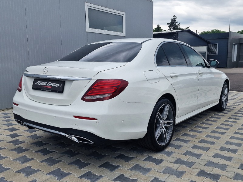 Mercedes-Benz E 350 ! AMG/DIGITAL/MULTIBEAM/HEAD UP/BURMESTER/DISTR/LI, снимка 5 - Автомобили и джипове - 45950478