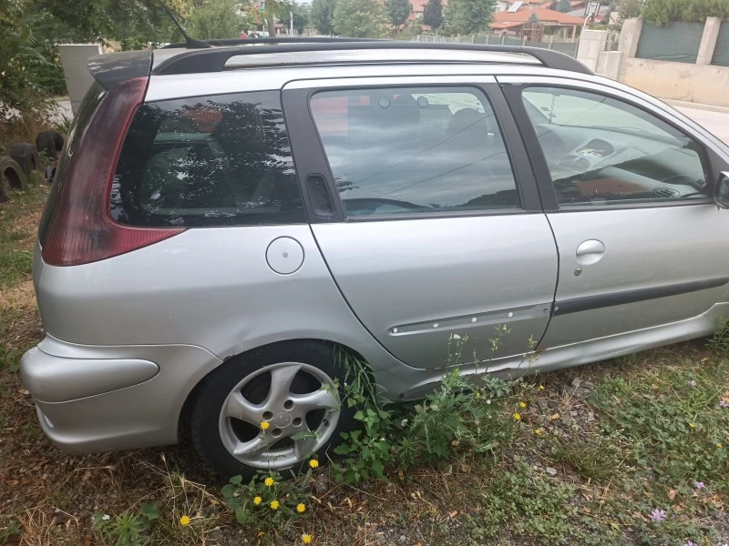 Peugeot 206, снимка 4 - Автомобили и джипове - 47572930