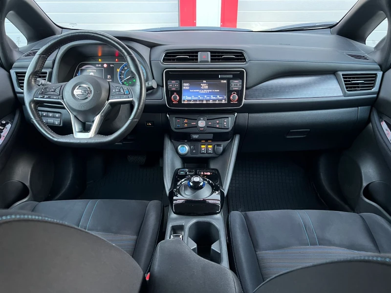 Nissan Leaf  ACENTA PRO PILOT NAVI 360KAMERA 40KWH, снимка 13 - Автомобили и джипове - 47038238