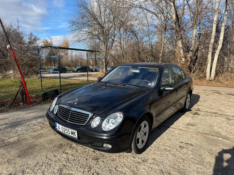 Mercedes-Benz E 220, снимка 2 - Автомобили и джипове - 48434614