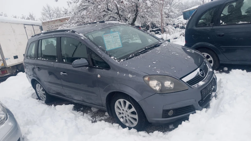 Opel Zafira 1800 бензин, снимка 1 - Автомобили и джипове - 48683348