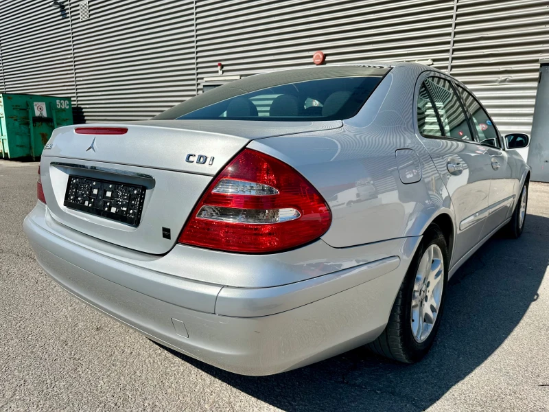 Mercedes-Benz E 280 2.8 CDI V6 * РЪЧКА* , снимка 5 - Автомобили и джипове - 49994999