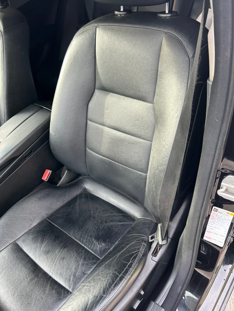 Mercedes-Benz C 220, снимка 7 - Автомобили и джипове - 52520884