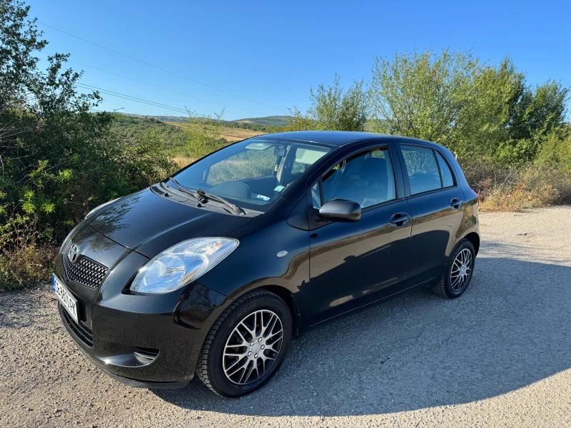 Toyota Yaris 1.3, снимка 2 - Автомобили и джипове - 52477638