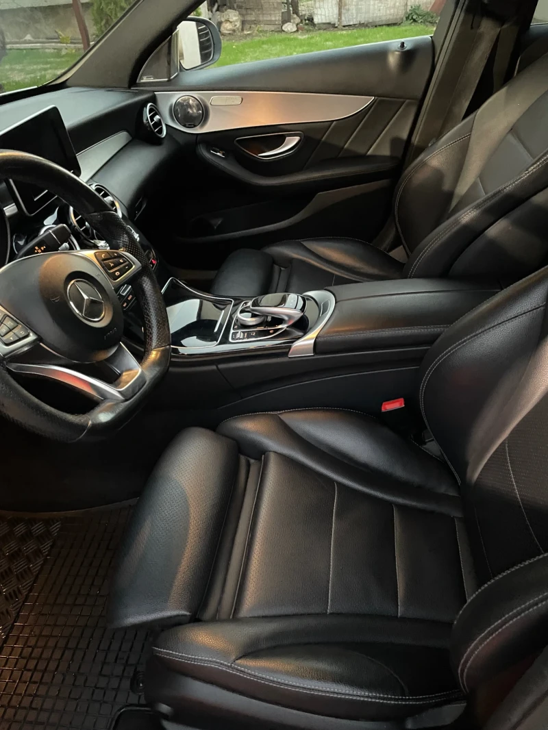 Mercedes-Benz C 220 9Gtronic AMG, снимка 7 - Автомобили и джипове - 52214319