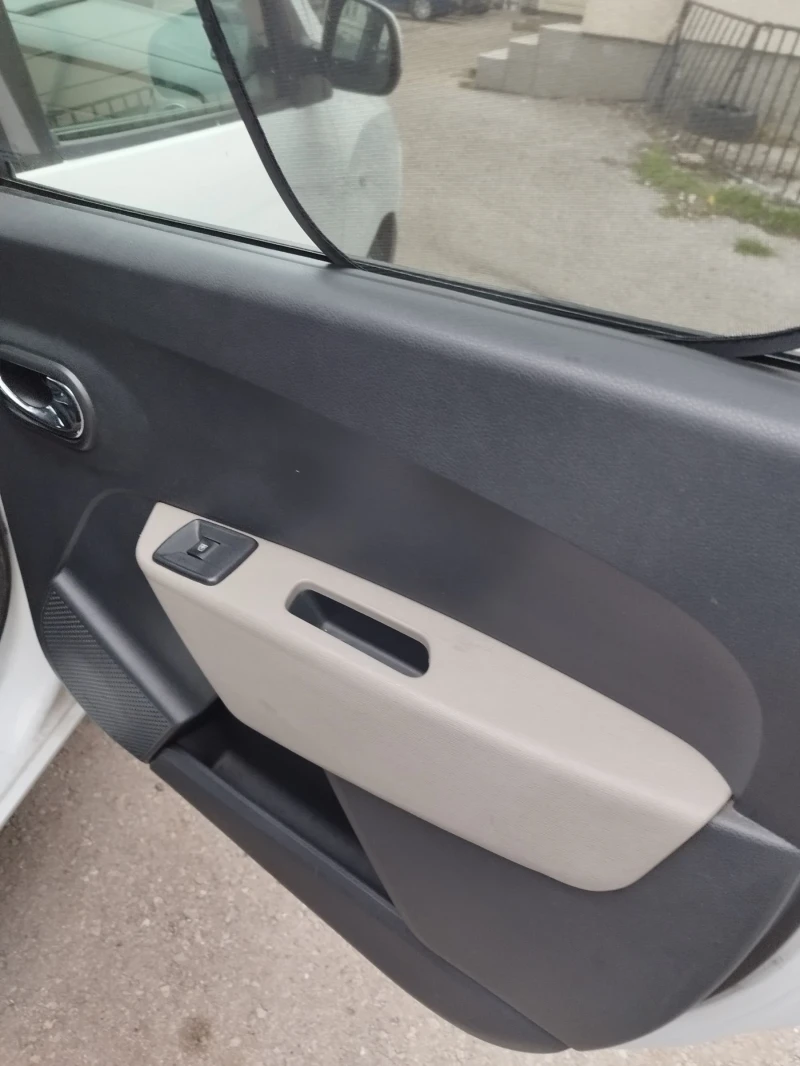 Dacia Lodgy 1.5 DCI, 90 к.с, 6+ 1, снимка 10 - Автомобили и джипове - 52842666