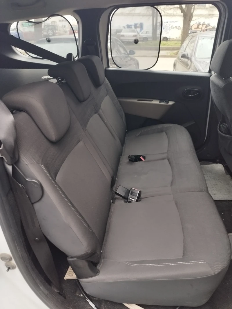 Dacia Lodgy 1.5 DCI, 90 к.с, 6+ 1, снимка 9 - Автомобили и джипове - 52842666