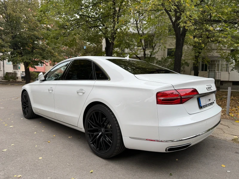 Audi A8, снимка 4 - Автомобили и джипове - 53056920