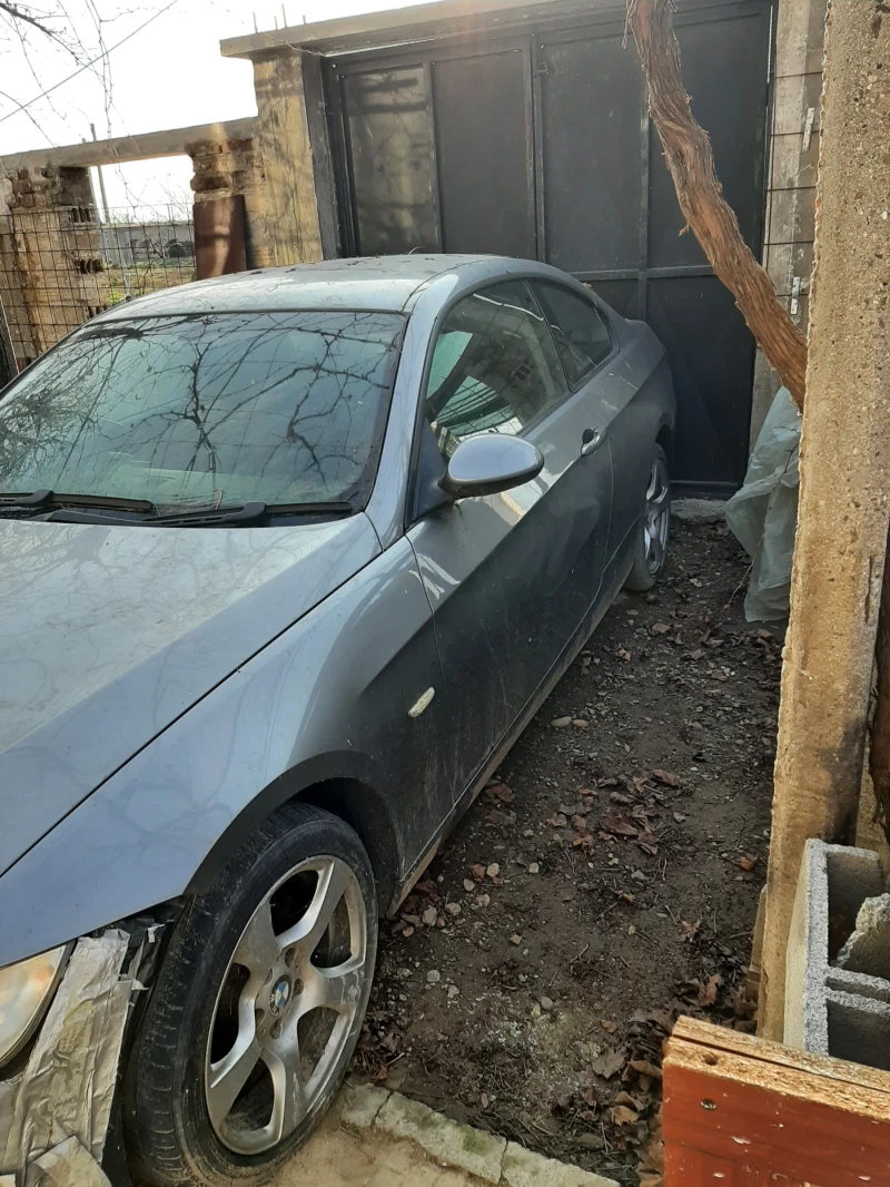 BMW 320, снимка 4 - Автомобили и джипове - 53061715