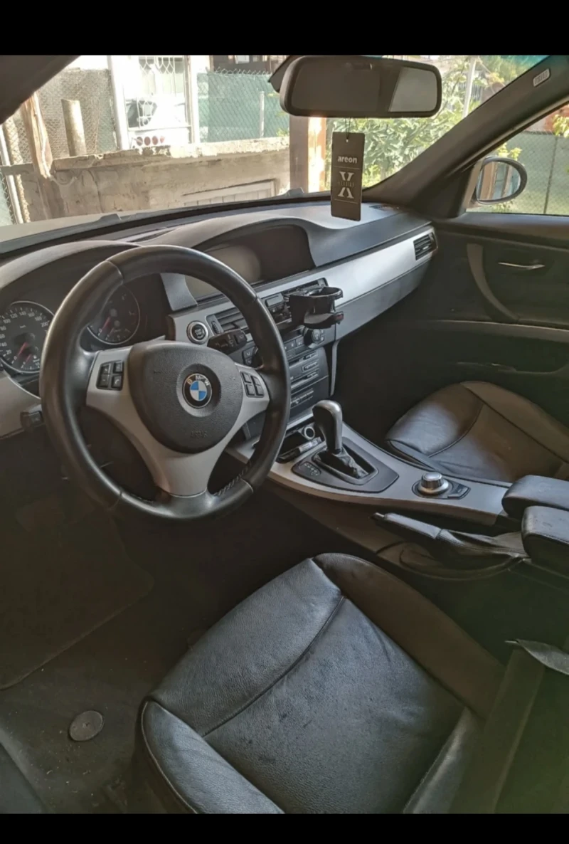 BMW 330 3.0d, снимка 8 - Автомобили и джипове - 53232311