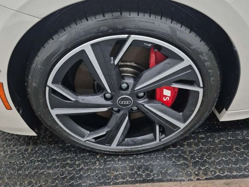 Audi S6 TECHNIK /B&O/360/DIS/PANO/NAVI/LANE ASSIST, снимка 17 - Автомобили и джипове - 53560859