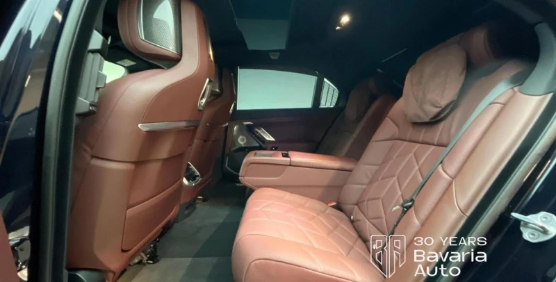 BMW i7 60 xDrive M Sport Paket, снимка 9 - Автомобили и джипове - 53593967