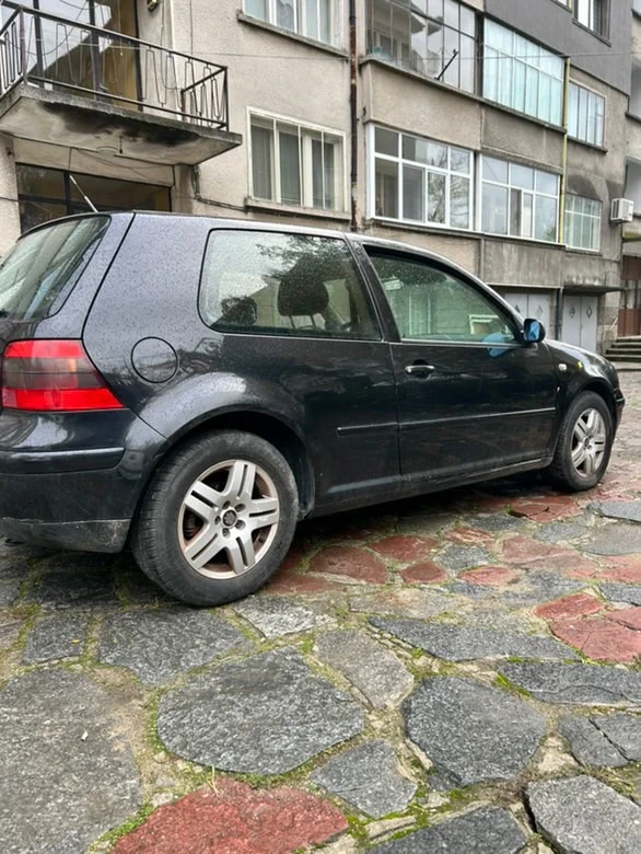 VW Golf, снимка 4 - Автомобили и джипове - 54737852