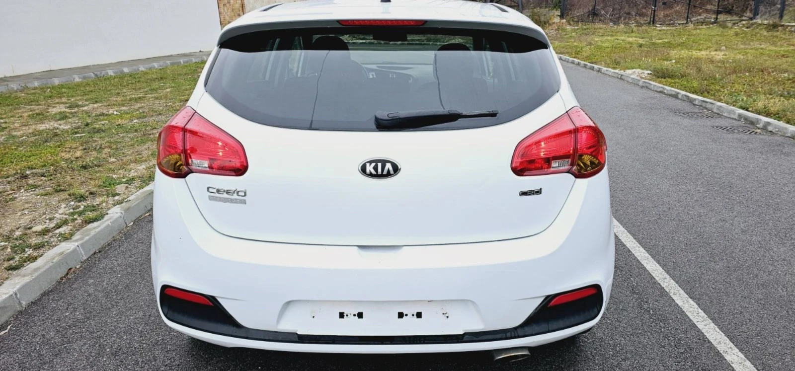 Kia Ceed 1.7 2018г  - изображение 3