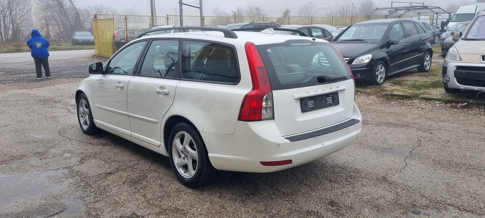 Volvo V50 1.6 HDI FACE 6скорости ITALY - изображение 8