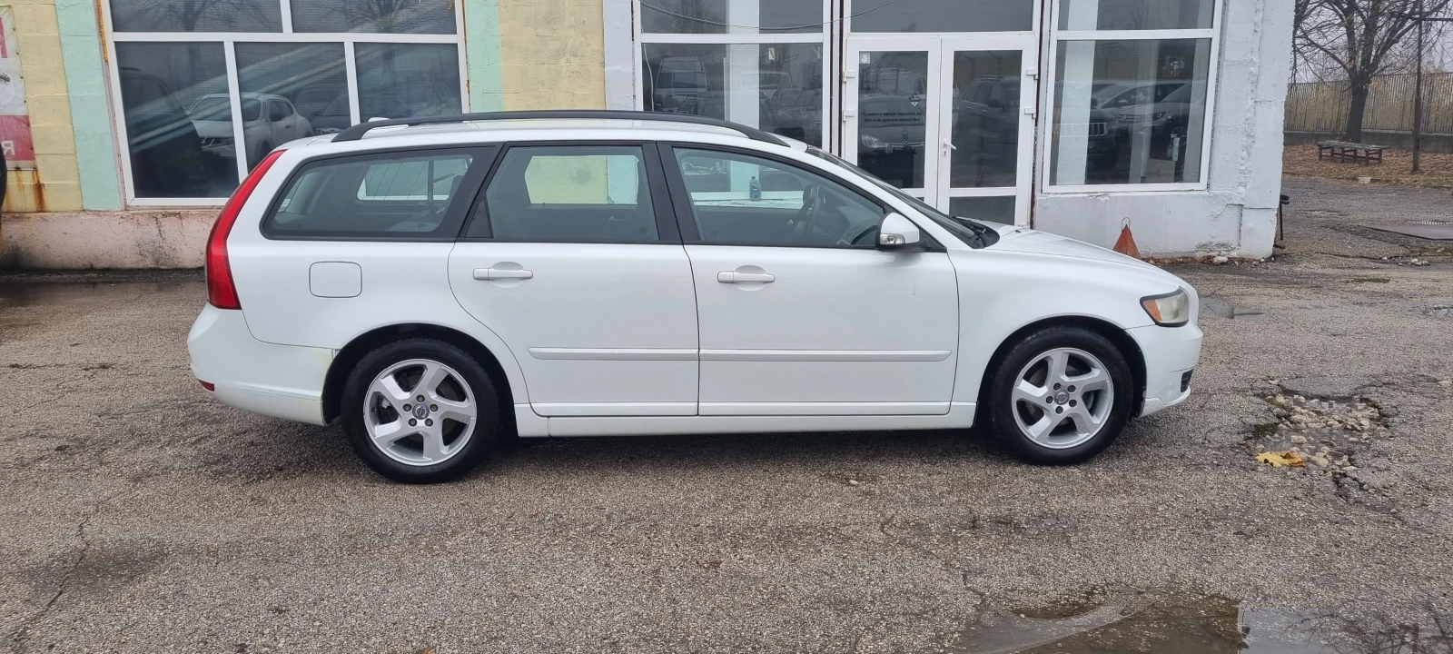 Volvo V50 1.6 HDI FACE 6скорости ITALY - изображение 4