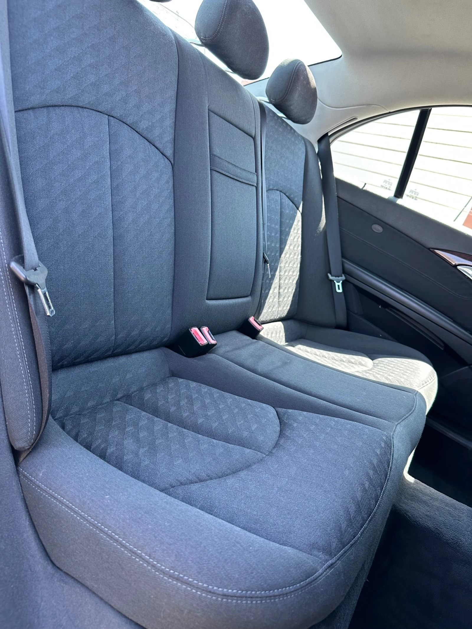 Mercedes-Benz E 280 2.8 CDI V6 * РЪЧКА*  | Mobile.bg — изображение 15
