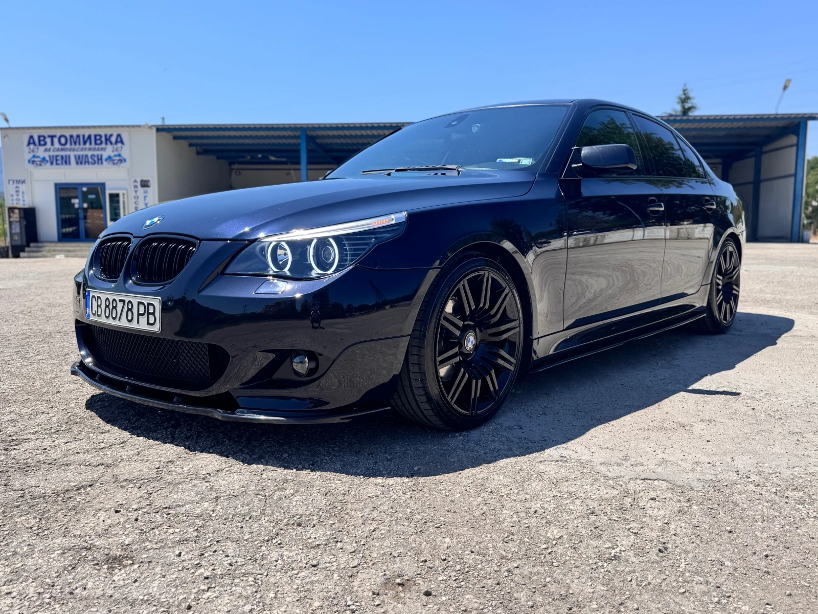 BMW 525  197к.с. Facelift / БАРТЕР - изображение 3