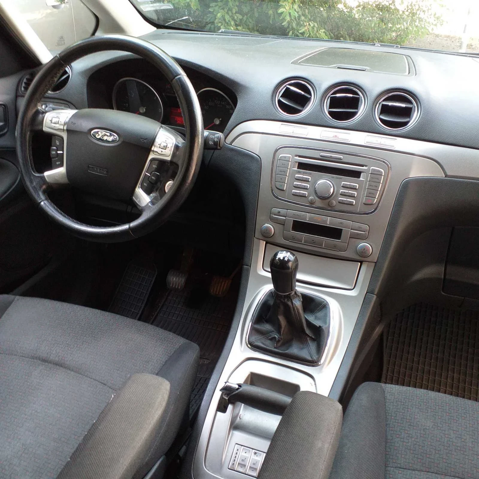 Ford Galaxy TDCI - изображение 6