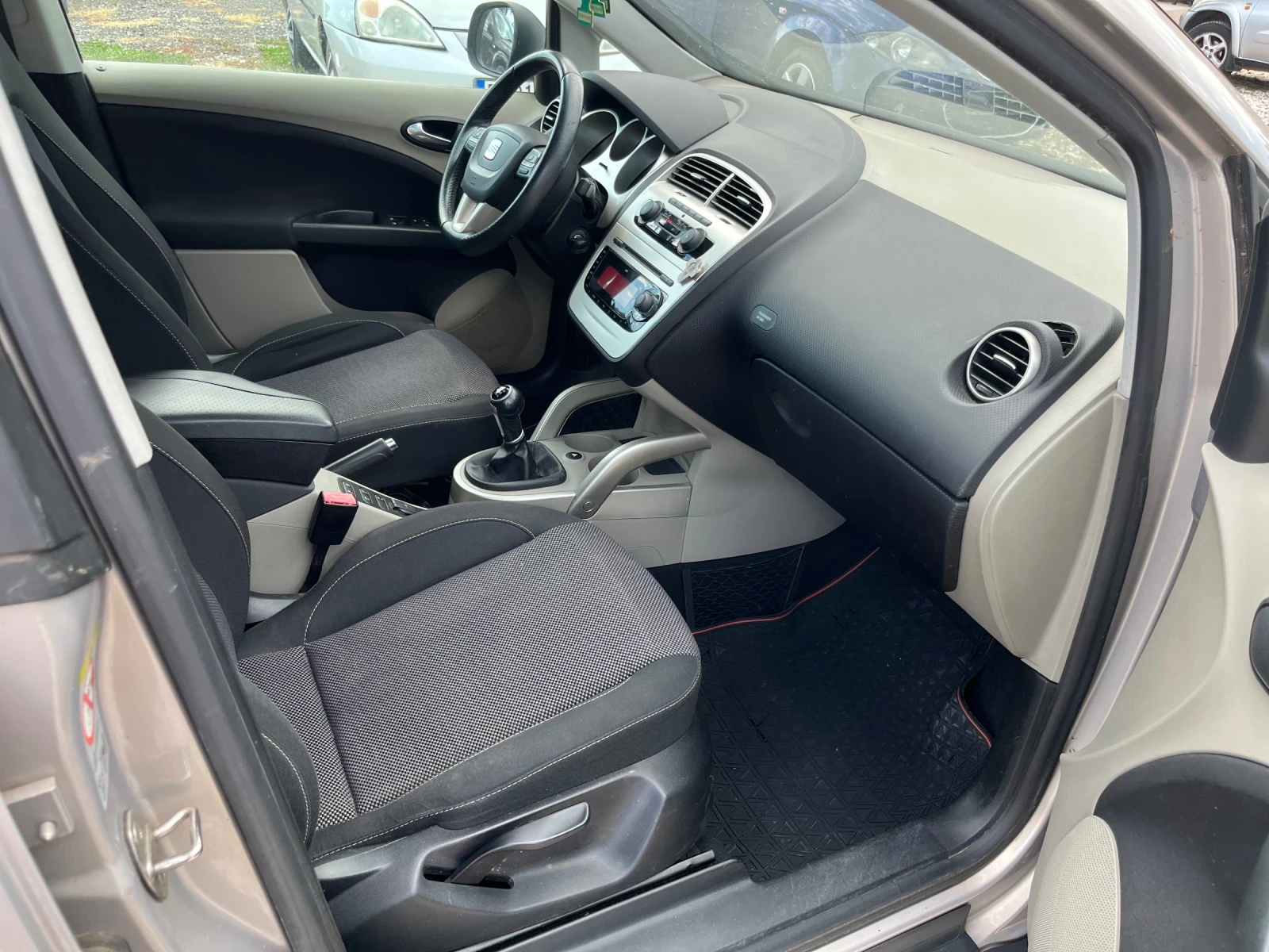 Seat Altea XL - изображение 8