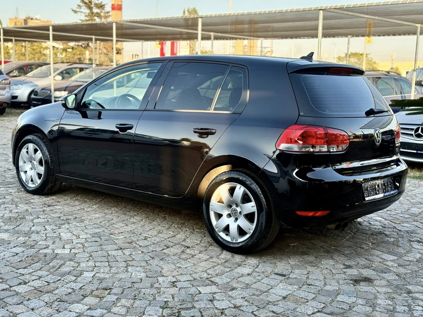 VW Golf 2.0 - изображение 3