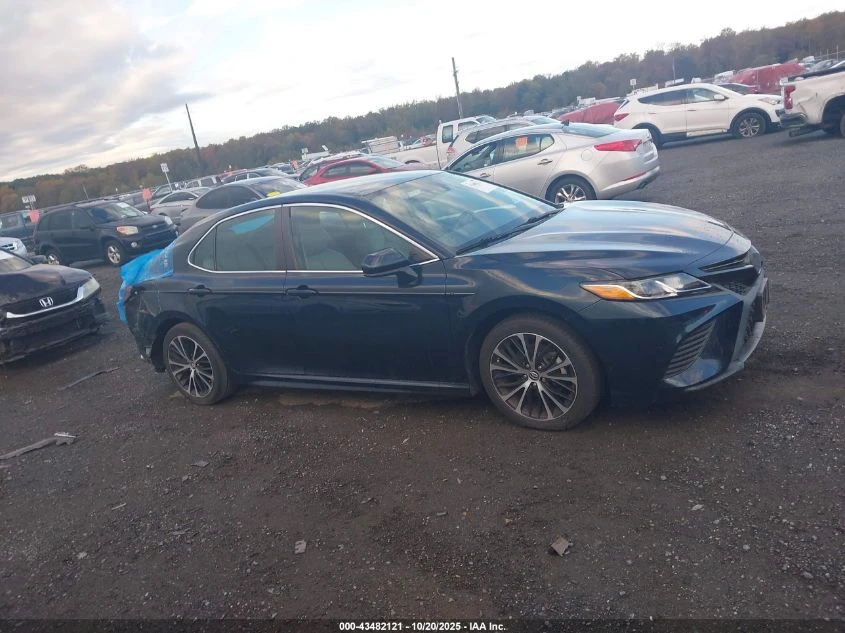 Toyota Camry 2.5L I-4 DI, DOHC, VVT, 203HP Front Wheel Drive - изображение 5