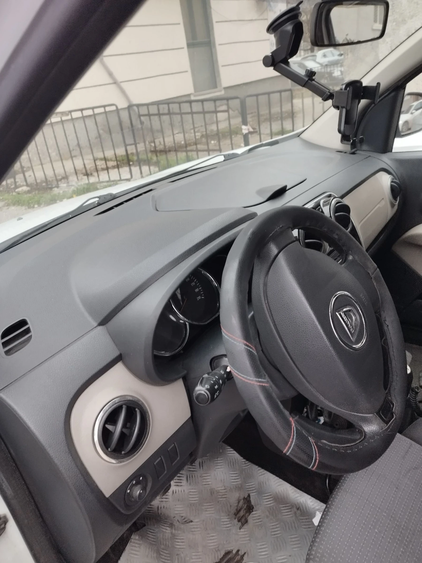 Dacia Lodgy 1.5 DCI, 90 �.�, 6+ 1 | Mobile.bg � ����������� 7