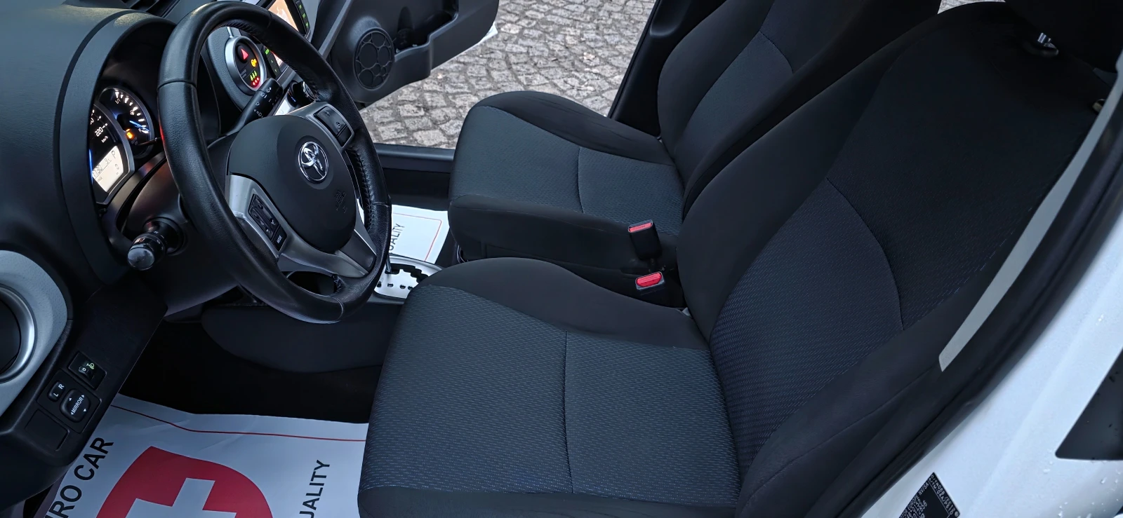 Toyota Yaris 1.5 * HYBRID* * KEYLESS* * CAMERA* * ШВЕЙЦАРИЯ - изображение 9