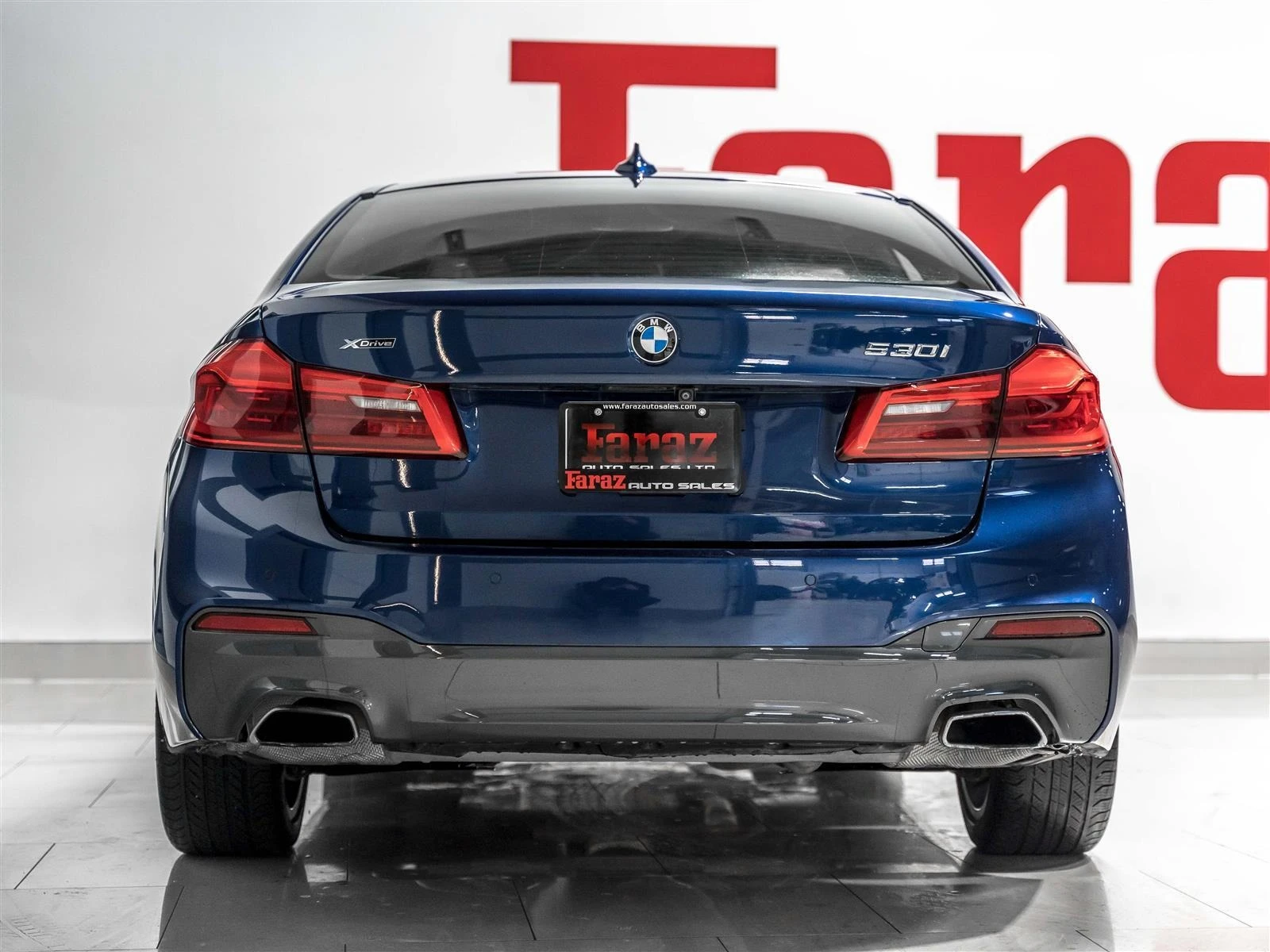 BMW 530 xDrive M SPORT С РЕГИСТРАЦИЯ & АВТО КРЕДИТ - изображение 4